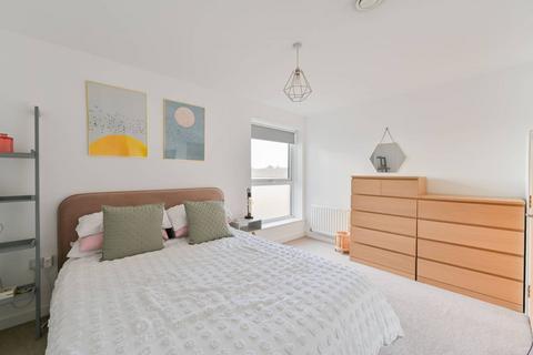 1 bedroom flat for sale, Trevelyan Road, Tooting, London, SW17