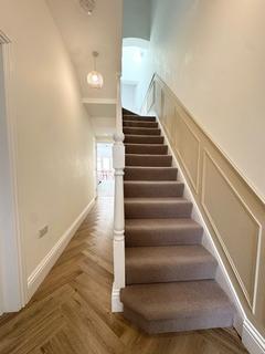 5 bedroom semi-detached house to rent, 5 Stockmore Street, Oxford