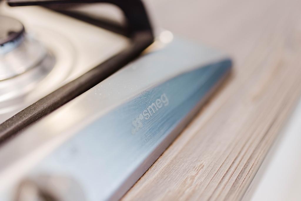 Smeg hob detail