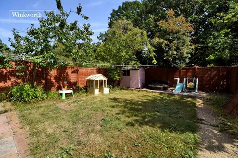 2 bedroom ground floor flat for sale, Stoneleigh Park Road, Epsom, Surrey, KT19