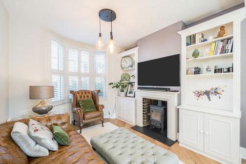 39 Heathfield North, Twickenham, TW2 7QN