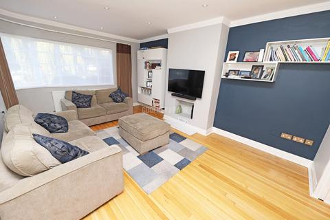 undefined, Hampstead Garden Suburb N2