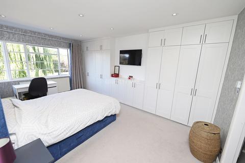 undefined, Hampstead Garden Suburb N2