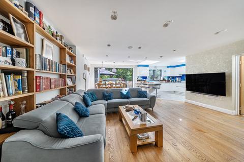 4 bedroom semi-detached house for sale, The Lawns, Hatch End, Pinner, HA5