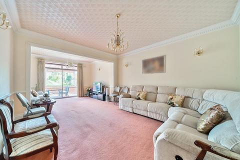 4 bedroom semi-detached house for sale, Flambard Road, Harrow HA1