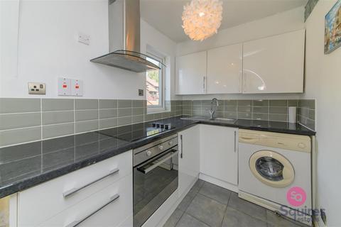 17 Pasteur Close, London, NW9 5HQ