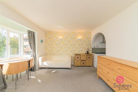 17 Pasteur Close, London, NW9 5HQ