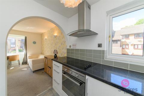 17 Pasteur Close, London, NW9 5HQ