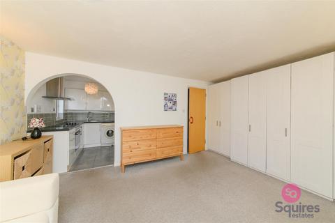 17 Pasteur Close, London, NW9 5HQ