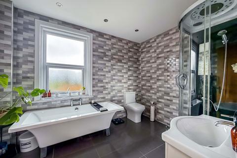 3 bedroom detached house for sale, Moss Lane, Southport PR9
