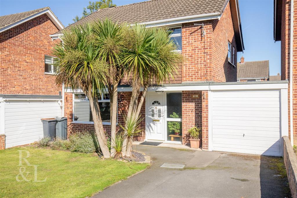 81 Woodside (22).jpg