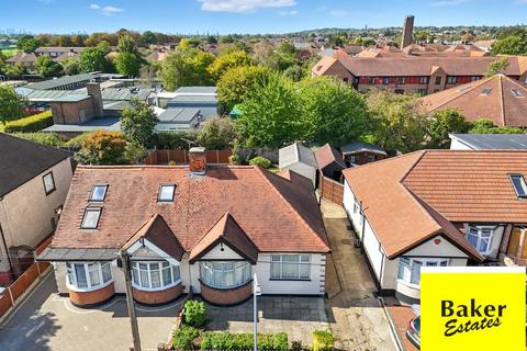 undefined, Stoke Avenue, Hainault IG6