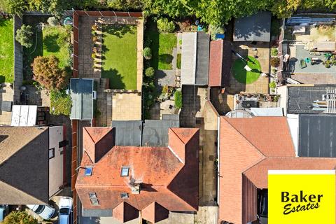 undefined, Stoke Avenue, Hainault IG6