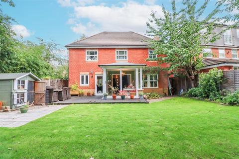 undefined, Camus Close, Fleet GU52