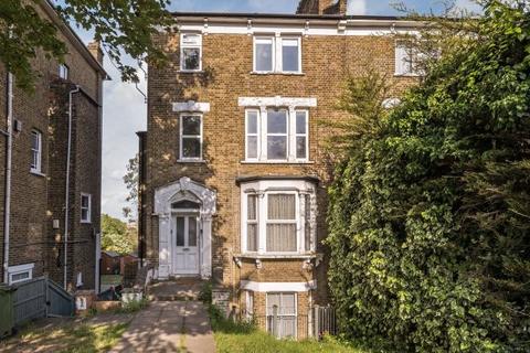 Ravensbourne Park, London, SE6