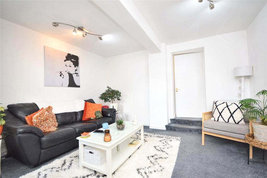 21 B Apt Living Room