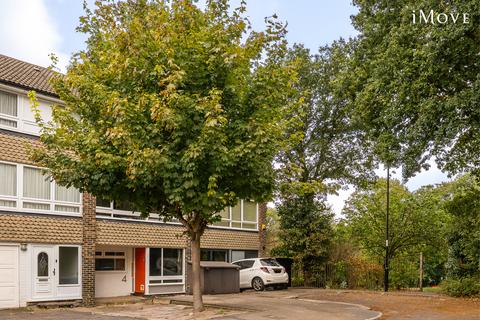 undefined, Wakefield Gardens, London SE19