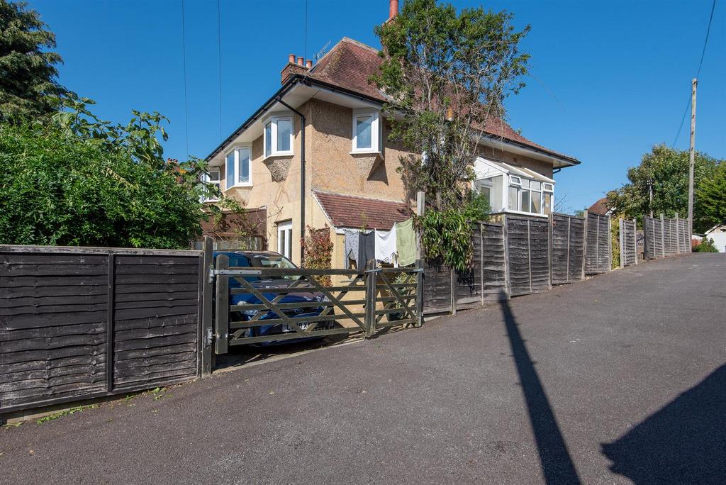 For Sale by Aspire Residential Arundel Road