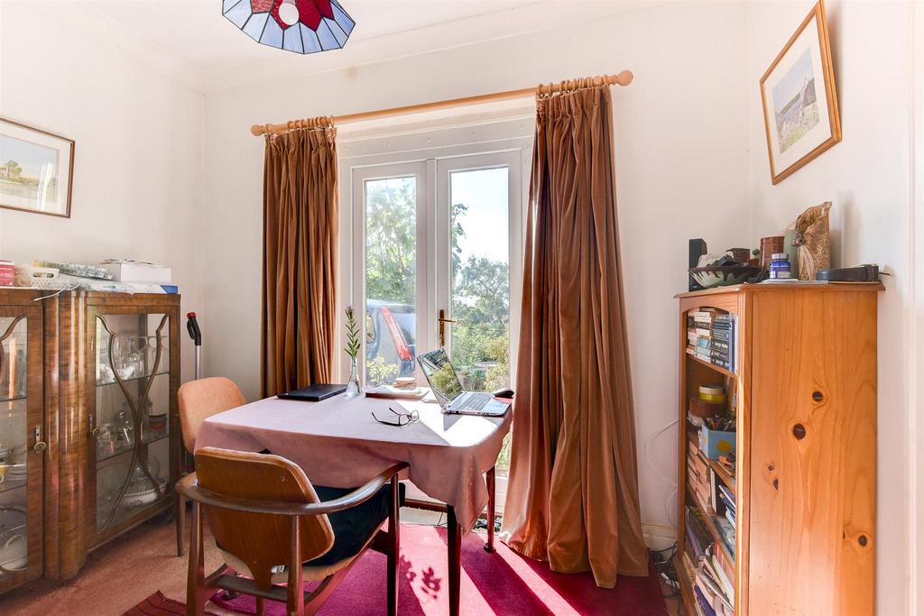 For Sale by Aspire Residential Arundel Road