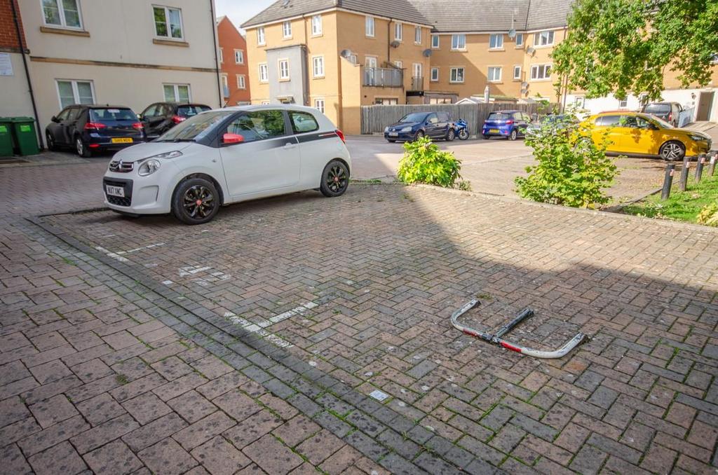 Parking.jpg