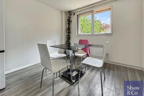 undefined, Cranston Close, Hounslow TW3