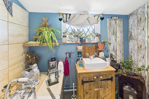 3 bedroom semi-detached house for sale, Drybrook Road, Drybrook GL17