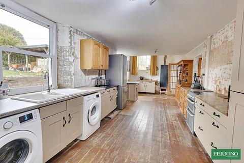 4 bedroom detached house for sale, The Patches, Ruardean Woodside, Ruardean, Gloucestershire. GL17 9XZ