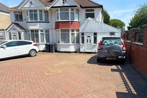 139 Chester Road, Sutton Coldfield, B73 5BB