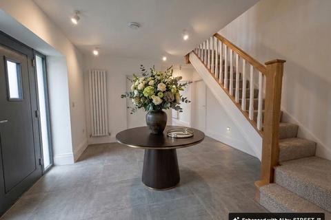 undefined, Worsley Road, Manchester M28