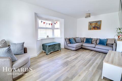 undefined, Mustang Way, Attleborough