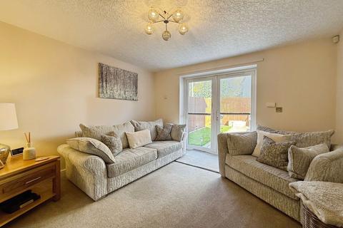 13 Laurel Close, Carlisle, CA2 7DL