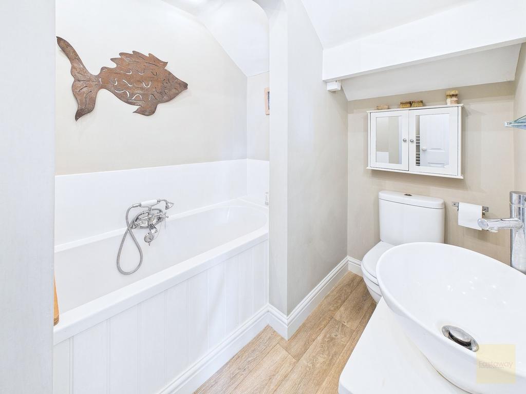 Bedroom 2 En Suite