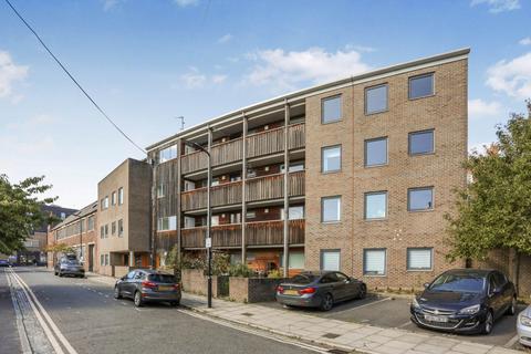 1 bedroom apartment for sale, Milborne Steet, London