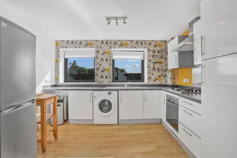 1 bedroom apartment for sale, Milborne Steet, London