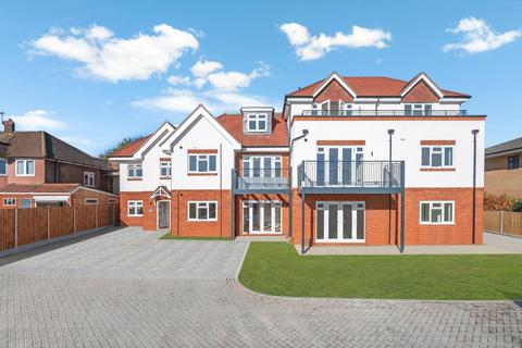 undefined, Ruxley Lane, Ewell KT19