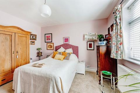 58 Copthorne Road, Felbridge, East Grinstead, RH19 2NU