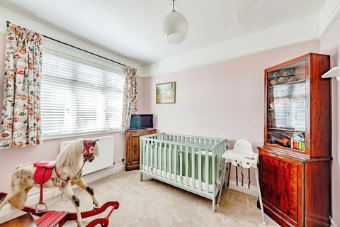58 Copthorne Road, Felbridge, East Grinstead, RH19 2NU