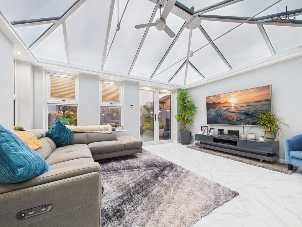 Extended Living Area
