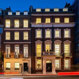 Office to rent, 59-60 Grosvenor St London W1K 3HZ