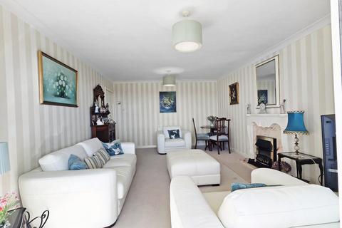 undefined, North Promenade, Lytham St. Annes, FY8