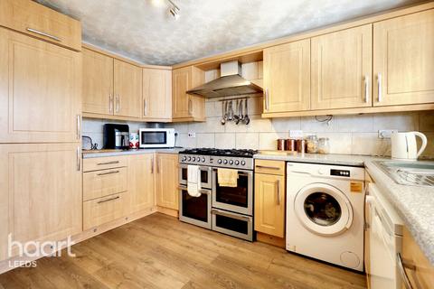undefined, Laurel Place, Leeds