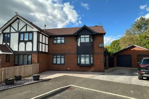3 Bancroft Fold, Hyde, SK14 4UP
