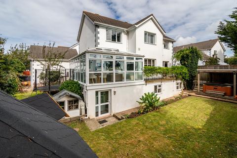 4 bedroom detached house for sale, Le Vieux Beaumont, St Peter JE3