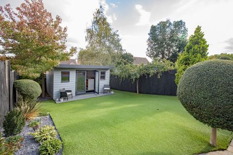 3 bedroom detached house for sale, Garston Road, Corby NN18