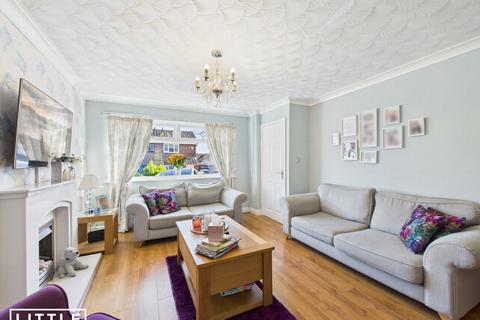 3 bedroom semi-detached house for sale, Wingate Avenue, St. Helens, WA9