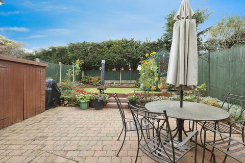 undefined, Park Avenue, Sheffield S25