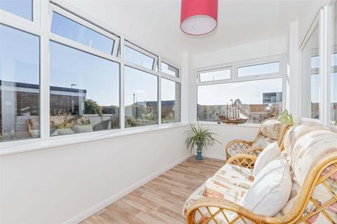 3 bedroom detached bungalow for sale, Rockingham Close, Worthing
