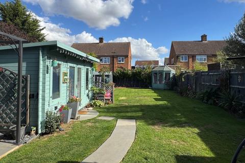 3 bedroom semi-detached house for sale, Alexander Road, Stotfold, Hitchin, SG5