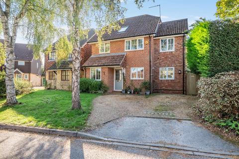 Woking, Surrey, GU22
