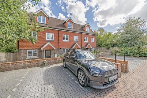 Bagshot, Surrey, GU19